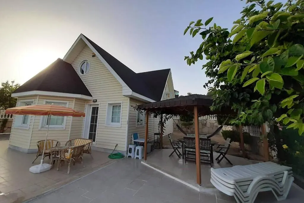 Kuşadası Sezonluk Özel Havuzlu Bungalov Villa only seasonal rental villa minimum 60 days Türkiye